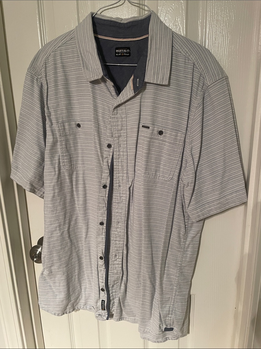 Buffalo David Bitton Light Gray Striped Short-Sleeve Button-Up Shirt